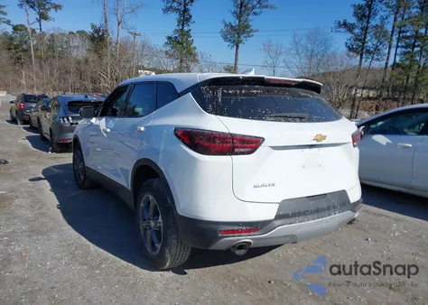 2025 Chevrolet Blazer Fwd 2Lt из США, поврежденный, VIN 3GNKBCR42SS246271